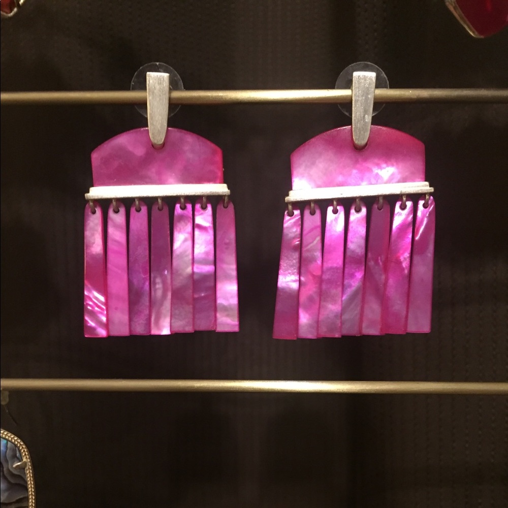 Kendra Scott Layne earrings